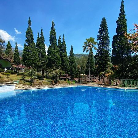 Grand Whiz Hotel Bromo Exterior foto